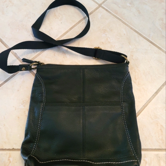 The Sak Womens Iris Crossbody, Leather Casual Purse With Adjustable Strap - Picture 5 of 9